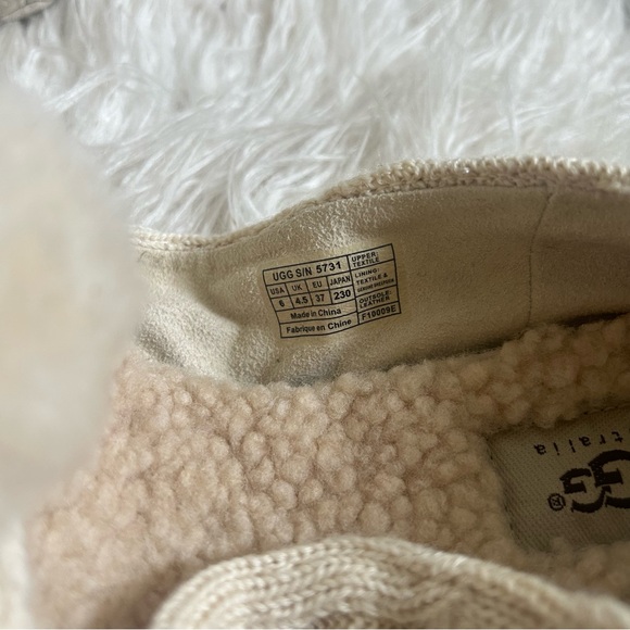 UGG Beige Knit Slippers with Pom Pom - Picture 4 of 13